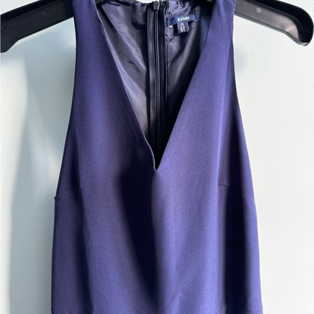 Wide-Leg Sleeveless Jumpsuit with V-Neck